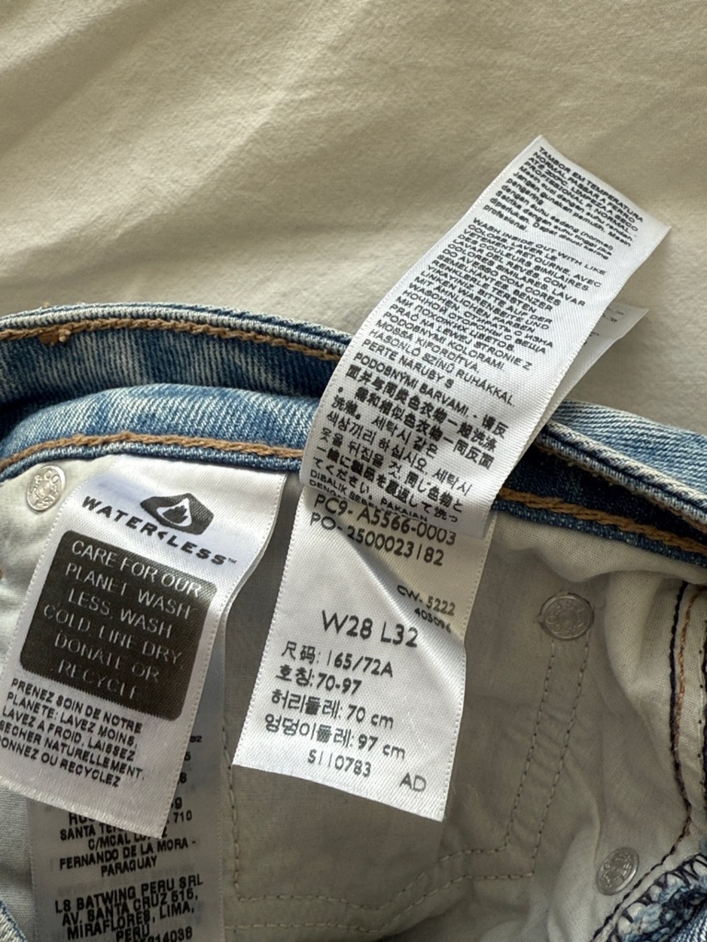 Levi’s Low Loose Straight Jeans - Picture 4 of 7